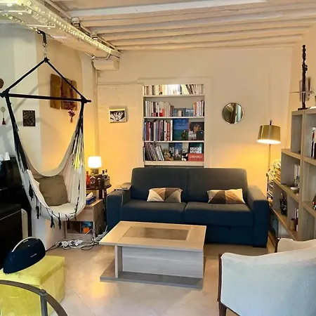 アパート Charming Duplex In Saint-germain-des-pres パリ